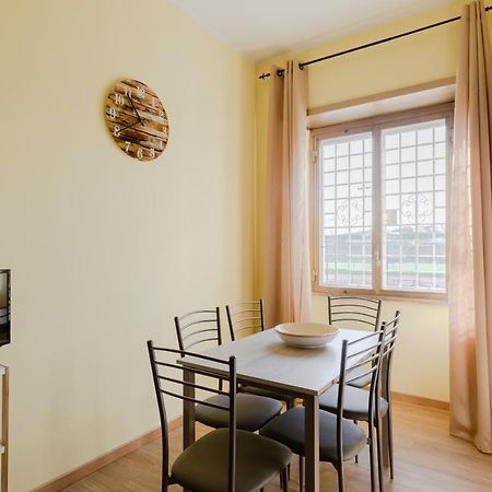Le Rondini Apartment, 5 Persone, 2 Balconi, Policlinico Tor Vergata E Casilino 로마 외부 사진