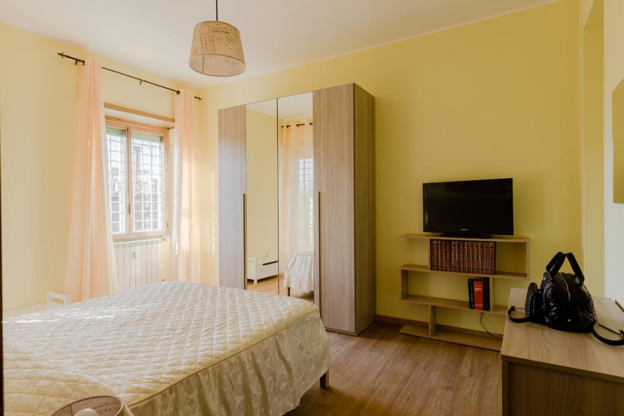 Le Rondini Apartment, 5 Persone, 2 Balconi, Policlinico Tor Vergata E Casilino 로마 외부 사진