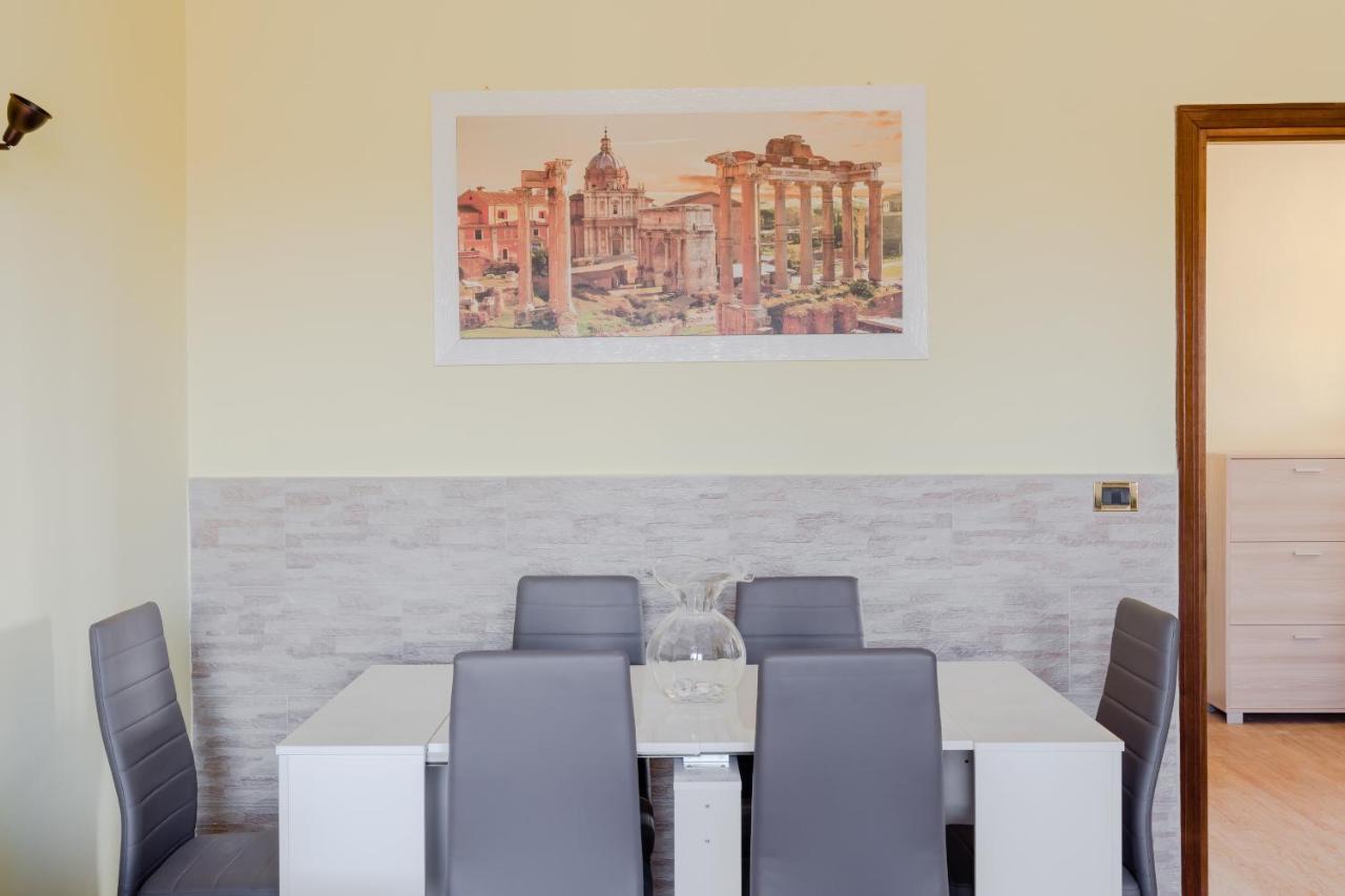 Le Rondini Apartment, 5 Persone, 2 Balconi, Policlinico Tor Vergata E Casilino 로마 외부 사진