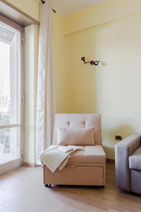 Le Rondini Apartment, 5 Persone, 2 Balconi, Policlinico Tor Vergata E Casilino 로마 외부 사진