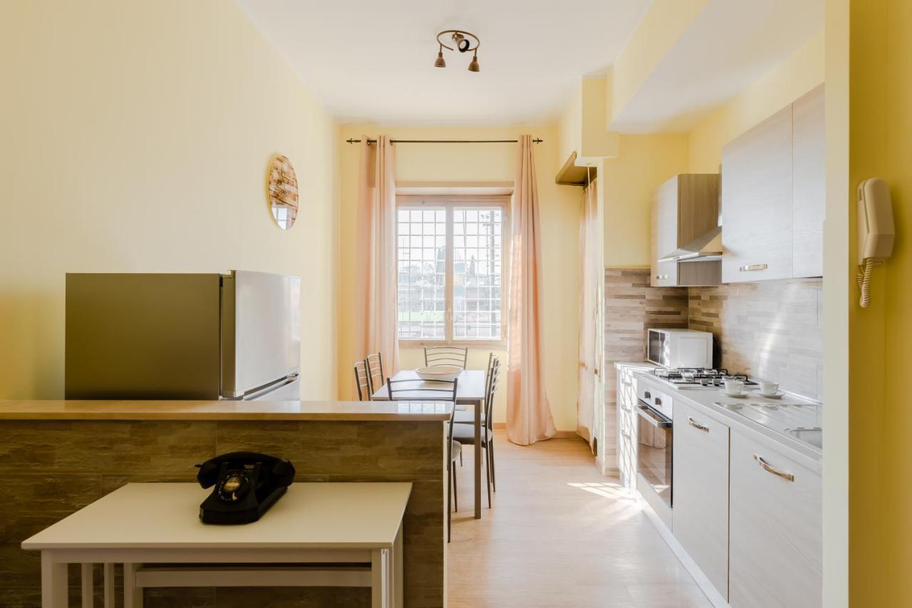Le Rondini Apartment, 5 Persone, 2 Balconi, Policlinico Tor Vergata E Casilino 로마 외부 사진